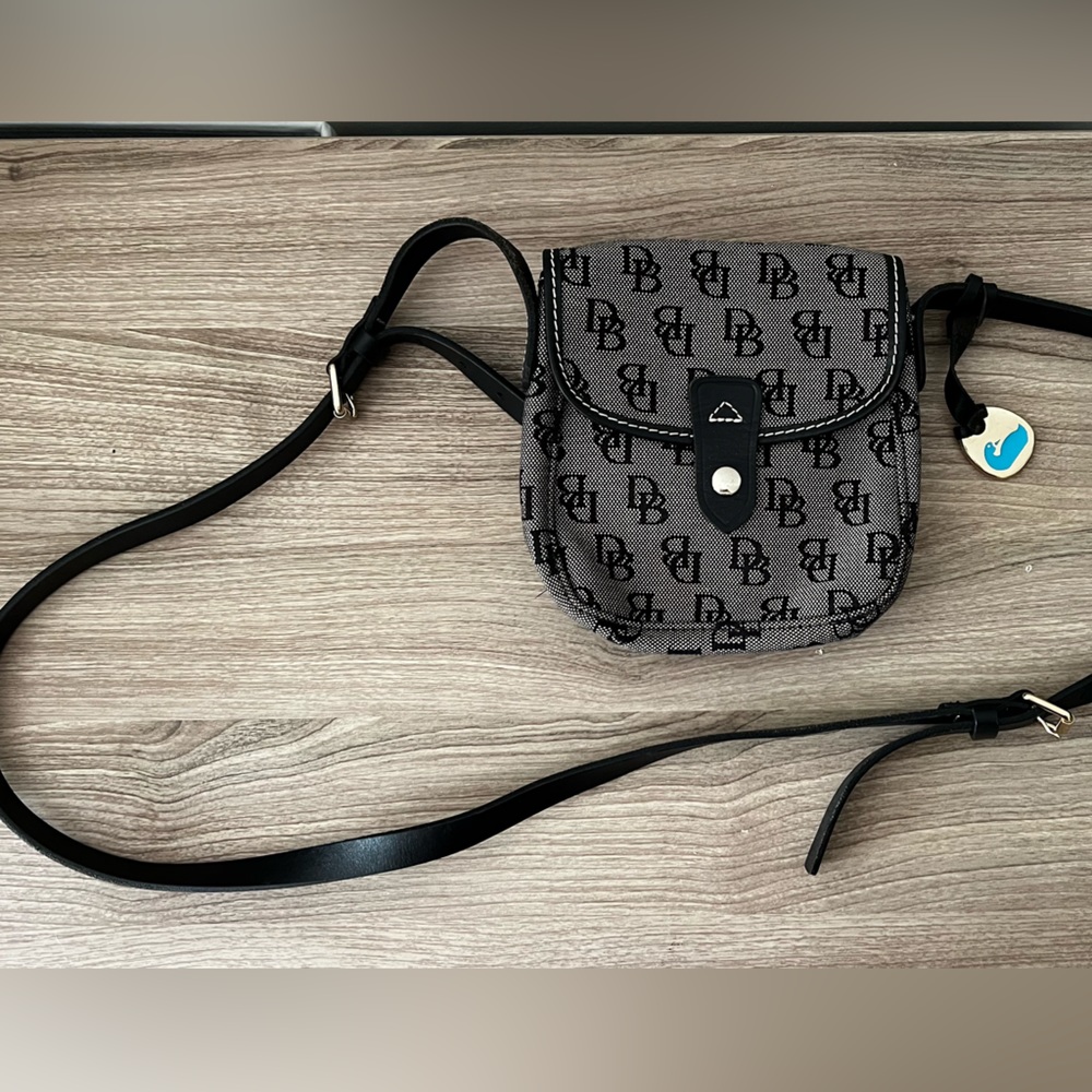 Dooney and Bourke crossbody